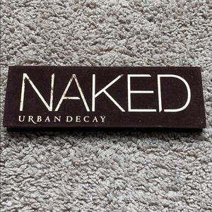 Urban Decay Naked Eyeshadow Palette